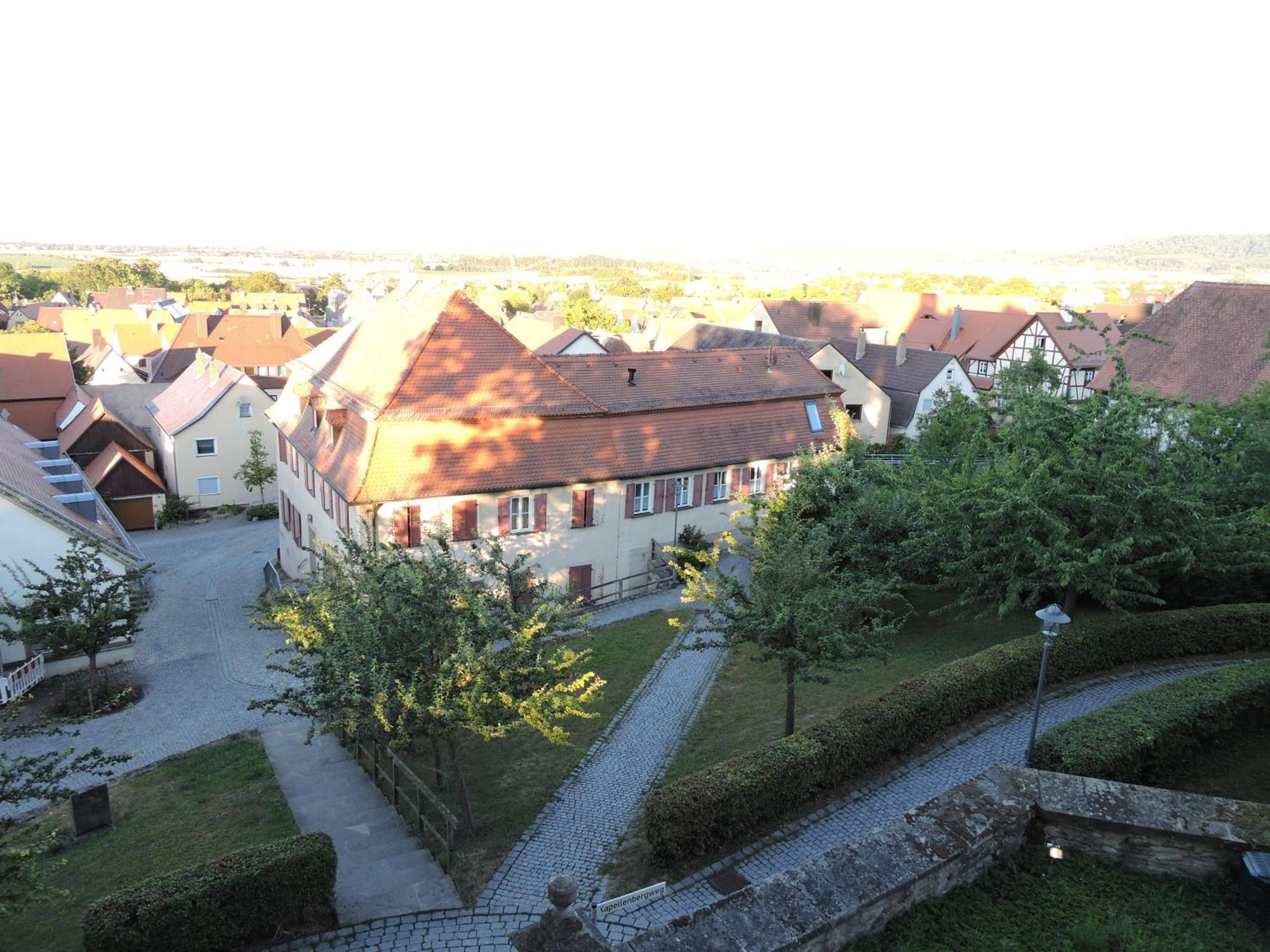 Turmstueble Im Torhaus Von 1545 Apartment Burgbernheim Bagian luar foto
